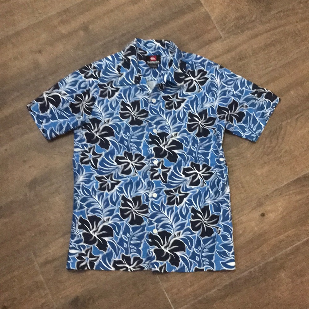 Quicksilver button down shirt.